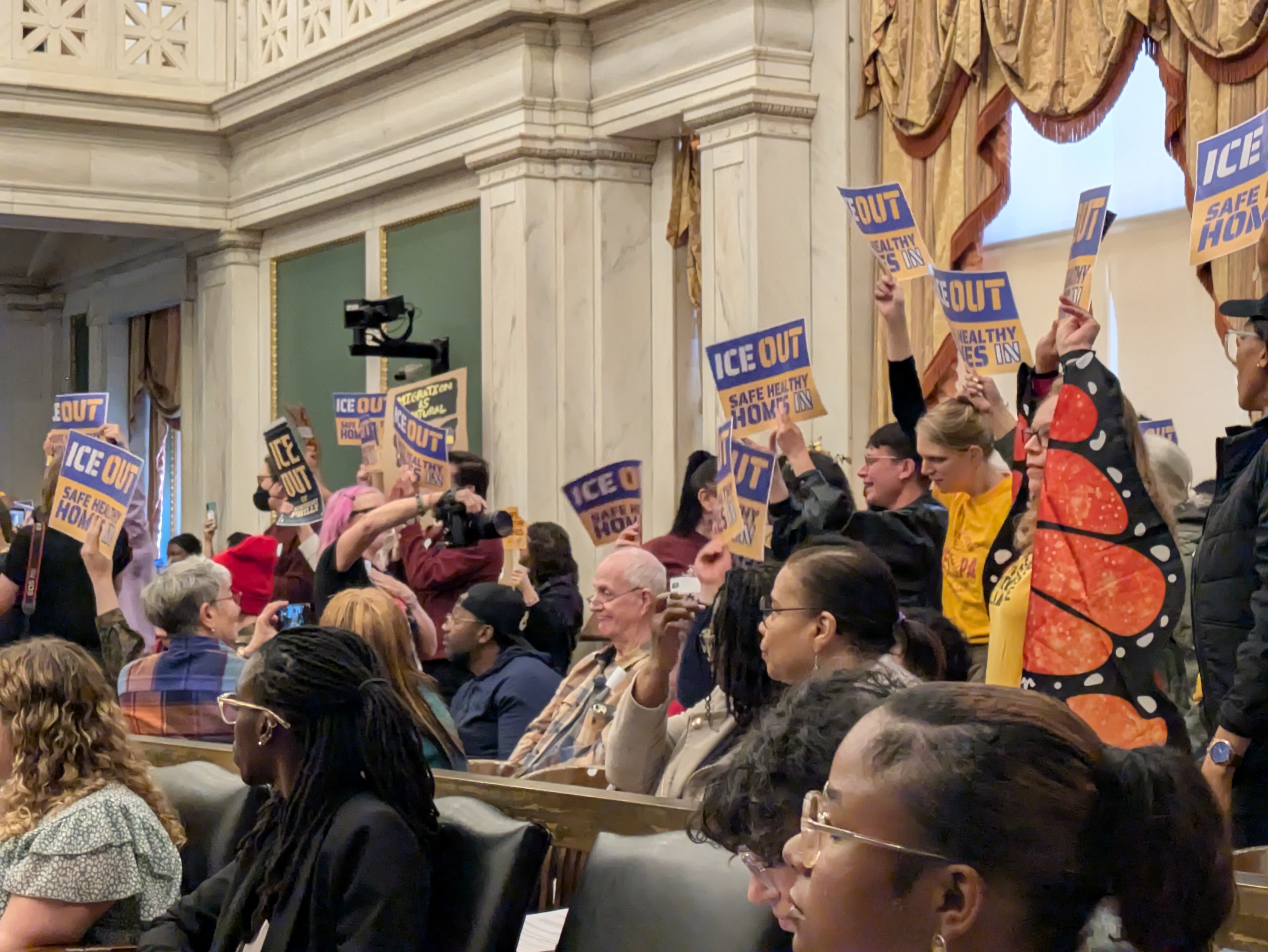 City Council expands renter protections by approving Safe Healthy Homes Act