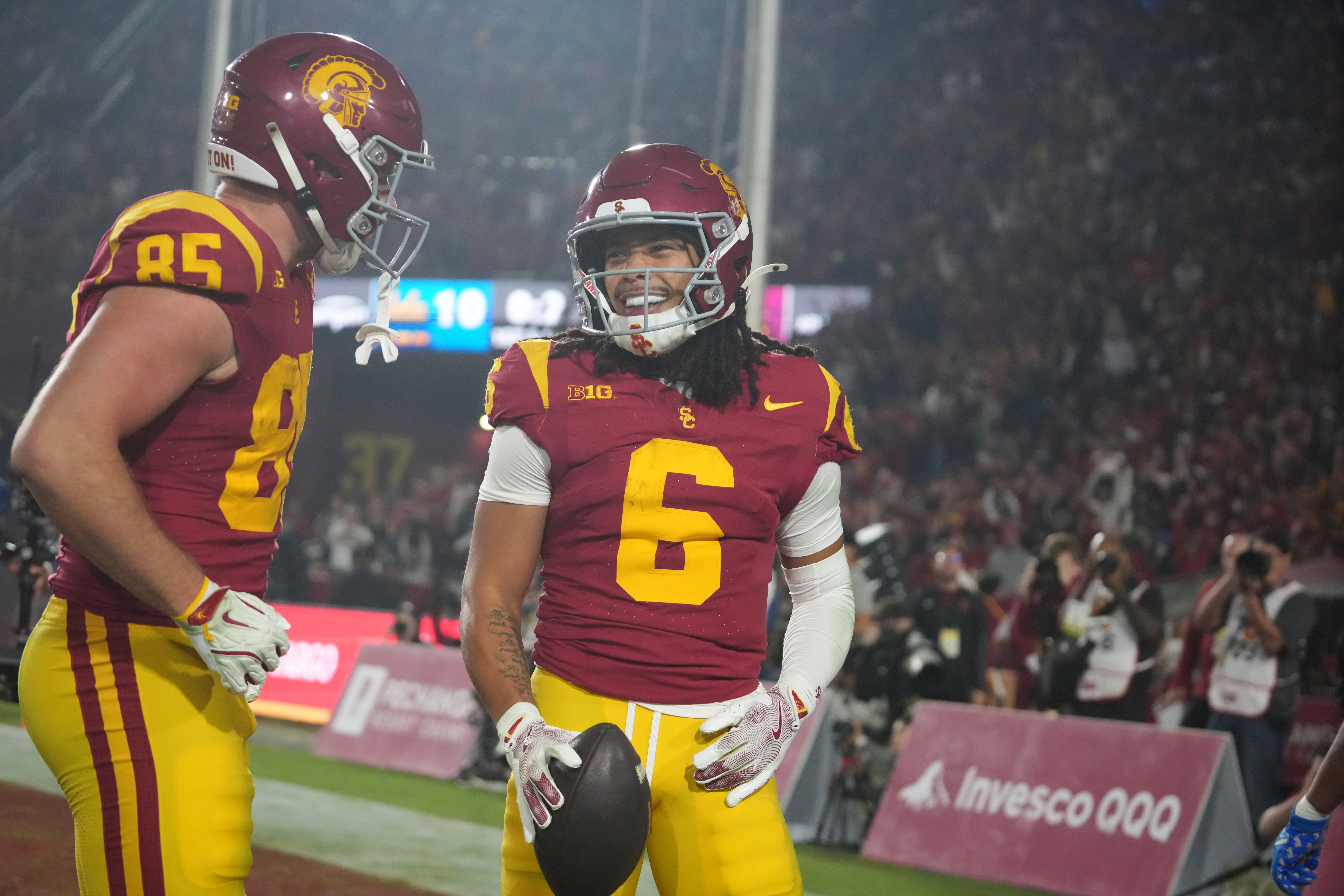 Eagles Round 1 draft grade roundup: USC WR Makai Lemon