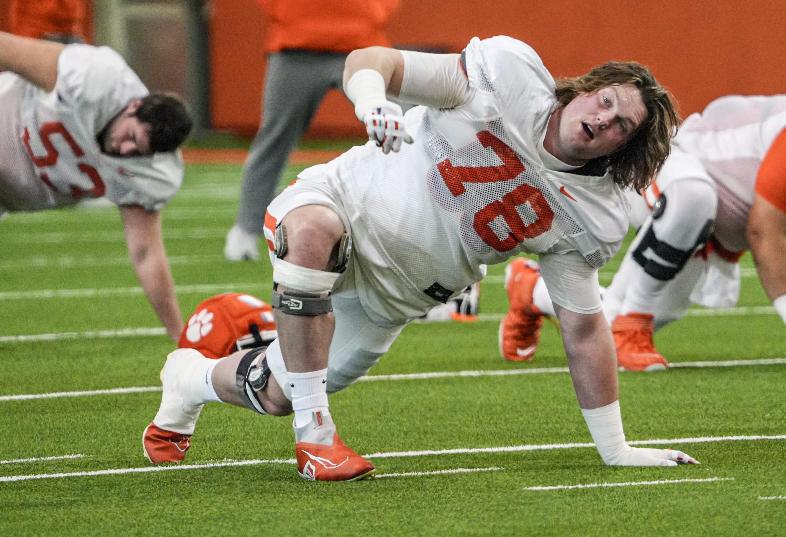Another Eagles-only mock draft: Birds go heavy on offense, trade Tanner McKee