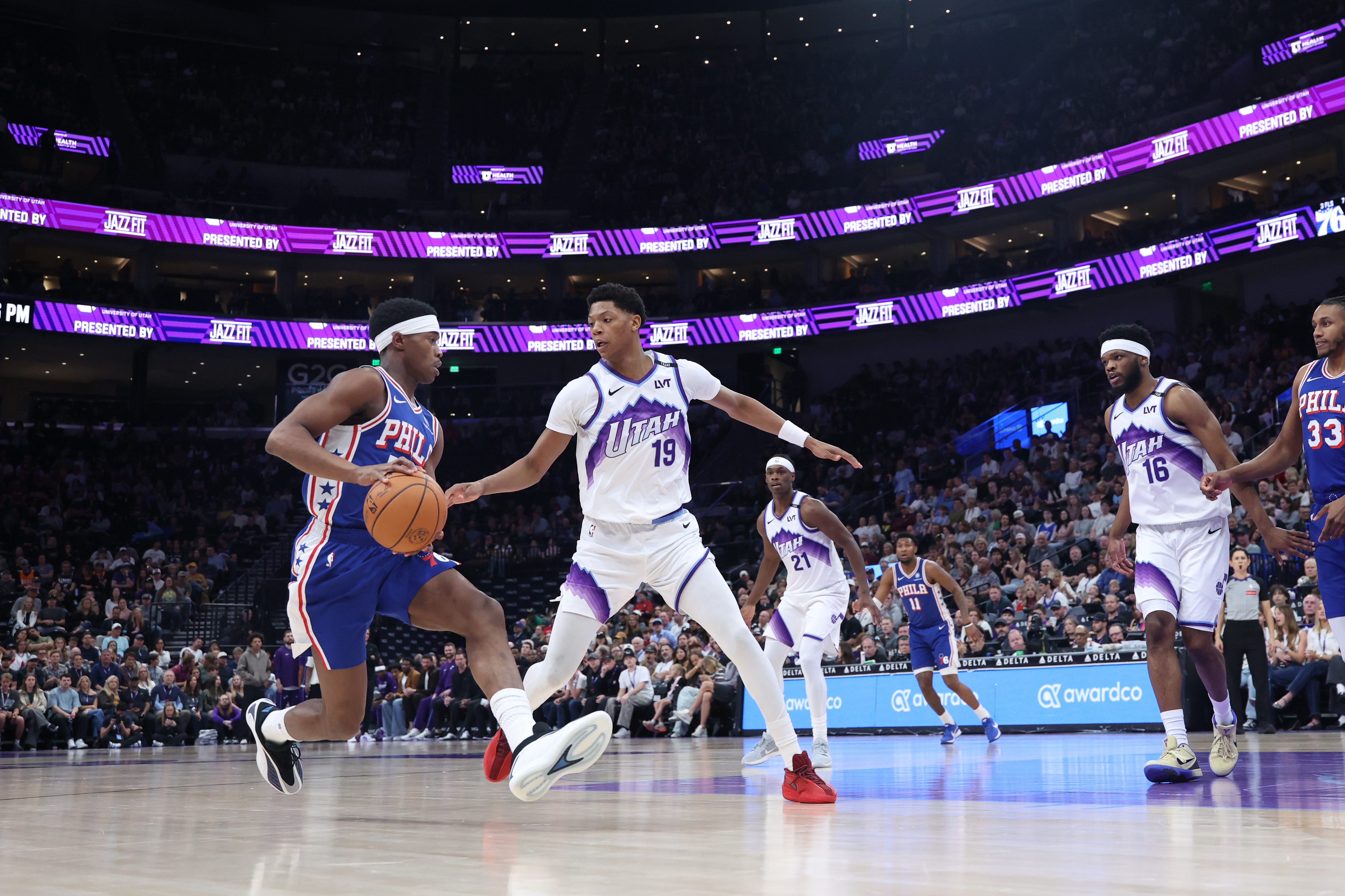 Instant observations: Sixers take care of tanking Jazz, securing winning road trip