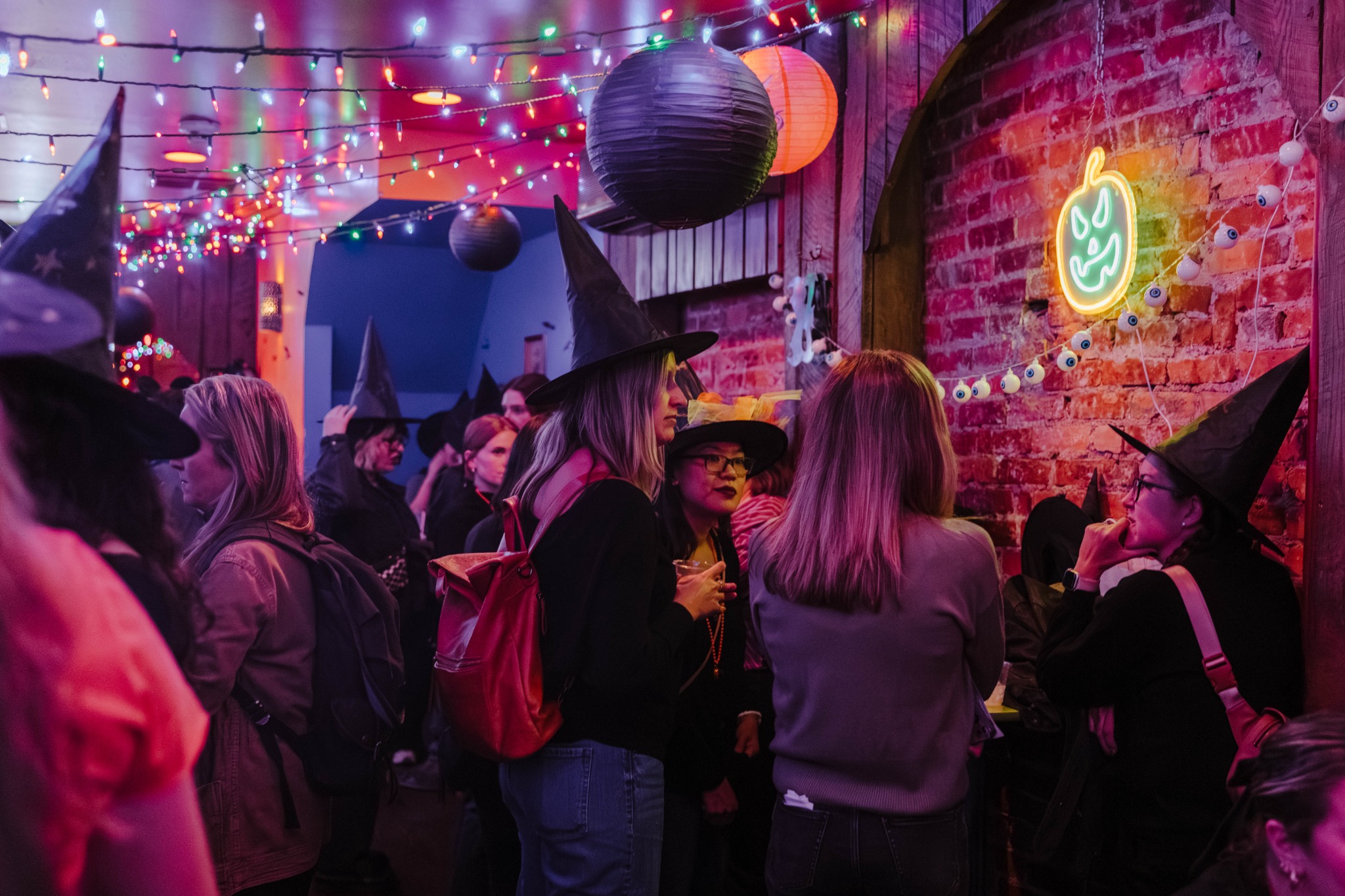East Passyunk Witch Craft Crawl returns Oct. 28 with Halloween cocktails, tarot readings and shopping deals